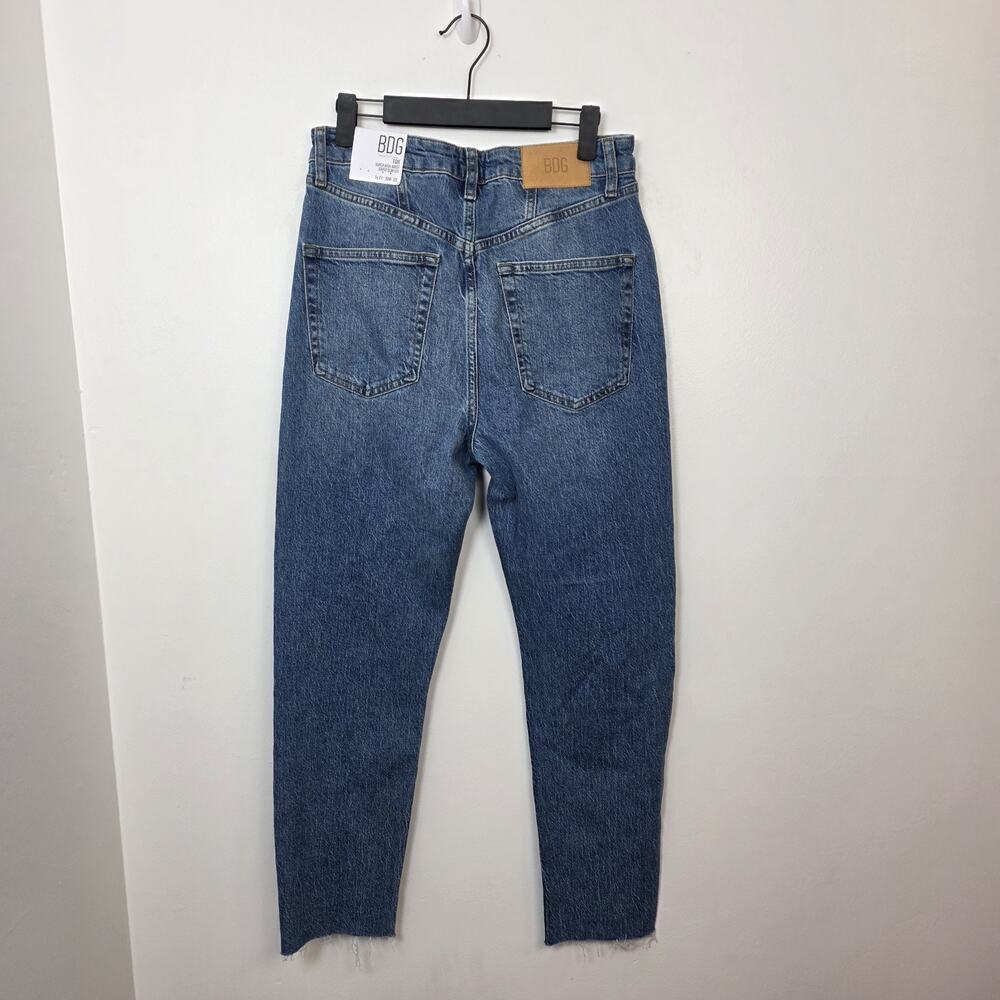 NEW BDG Medium Wash Edie High Rise Super Slim Raw Hem Casual Jeans Size 30 - Picture 4 of 10